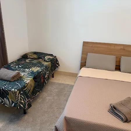 アパート Maisonette Deluxe Malta St Julians